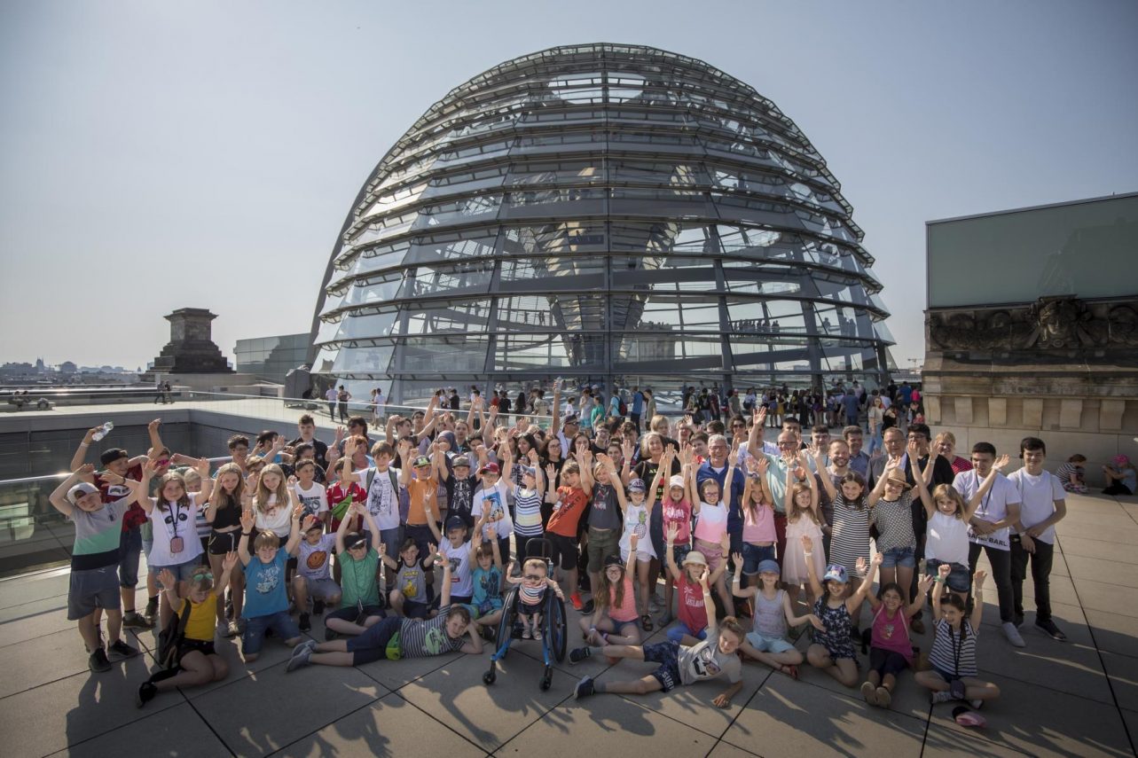Siegergruppen von Echt kuhl besuchen Reichstag